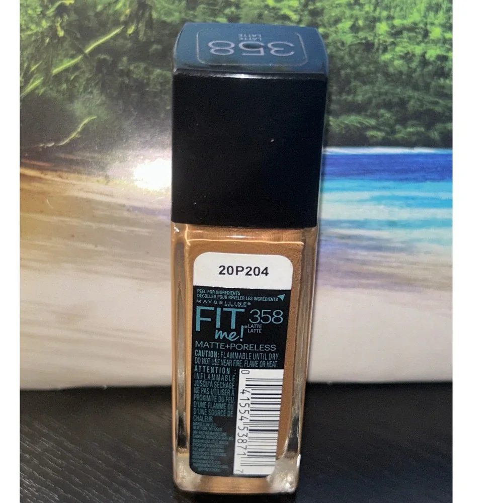 Maybelline Fit Me Matte + Poreless‎ Foundation 358 Latte 1oz NEW